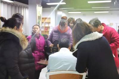 古城臺(tái)畔話養(yǎng)生 '草之語'中醫(yī)知識(shí)分享會(huì)成功舉辦